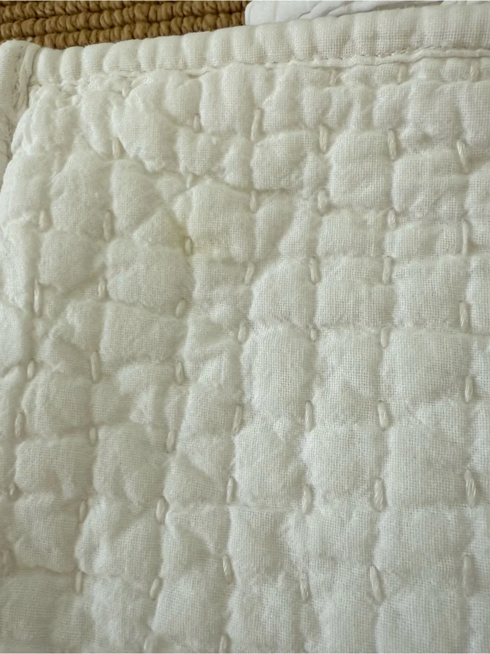 2 POTTERY BARN Pick-Stitch Handcrafted Cotton Linen Quilted Shams